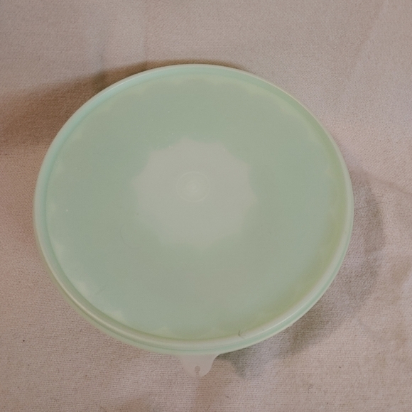 𝅺vintage Tupperware Jell-O Mould - Picture 2 of 6
